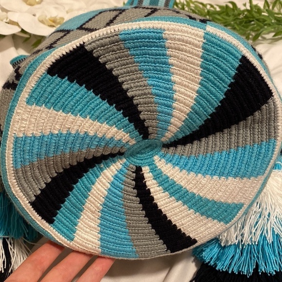 Blue & Grey Tribal Pattern Deluxe Wayuu Double Drawstring Crossbody Mochila Bag - Picture 4 of 11